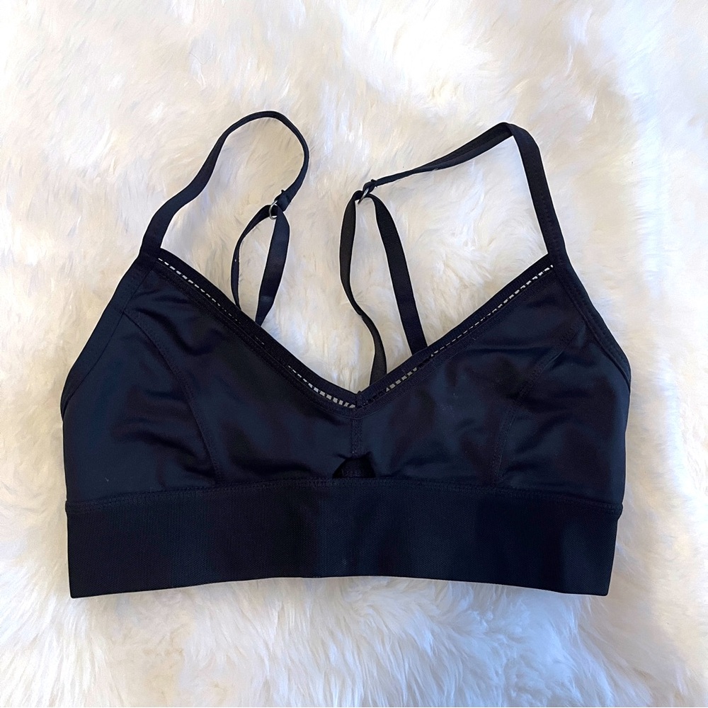Supportive black sports bra xs